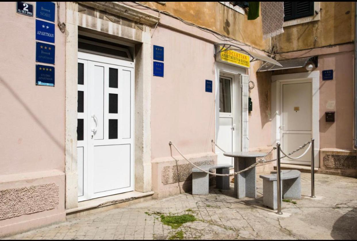 Apartment Cvita Split Buitenkant foto