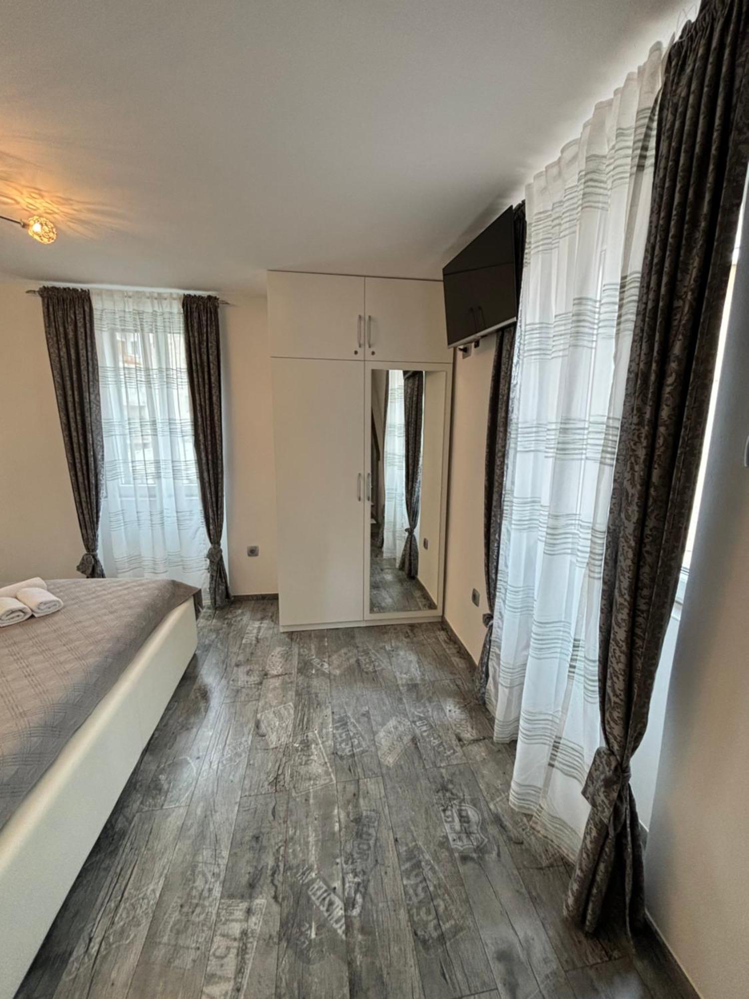 Apartment Cvita Split Buitenkant foto